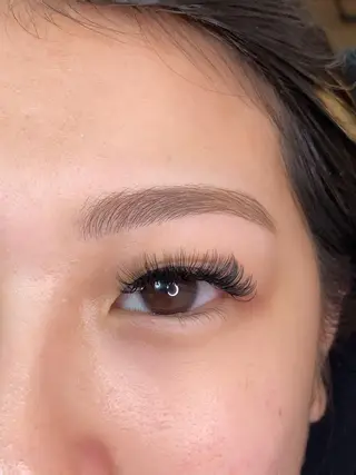 マツエク・マツパ アイブロウ linda なみのマツエク・マツパデザイン