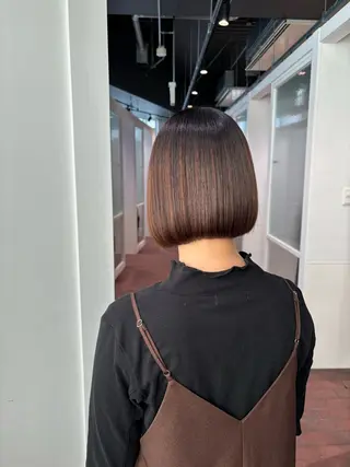 ショート ショート／ミニボブ マンツーマン/マユコのヘアスタイル