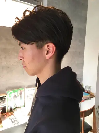 メンズ MANON by H所属・俵 知広のヘアスタイル