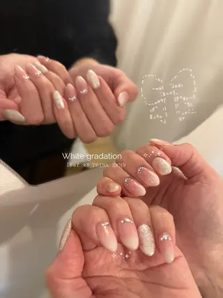 ネイル Lua.nail所属・🫧Lua.nail 🍒emuのネイルデザイン