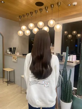 カラー Lond　Chloe所属・りな🌱ショート ☀️レイヤーのヘアスタイル