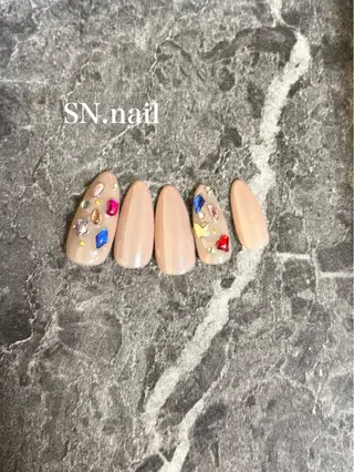 ネイル SN.nail所属・SN. nailのネイルデザイン