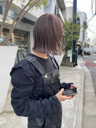 ショート カラー オリーブ/縮毛♡ Natsuno🩰のヘアスタイル