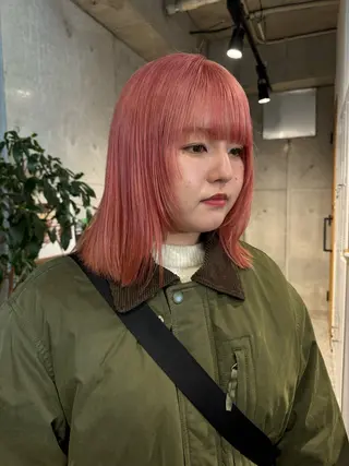 セミロング 🎀ダブルカラー hinata🎀のヘアスタイル
