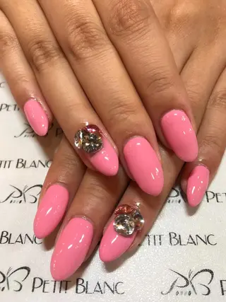 ネイル PetitBlanc KAZUKIのネイルデザイン