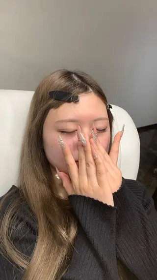 メンズ アイブロウ iBROW. 熊見怜奈の眉毛・アイブロウイメージ