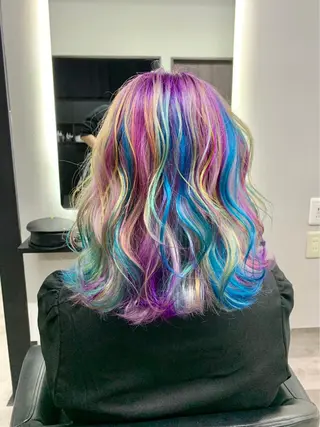 ミディアム 家田 竜のヘアスタイル