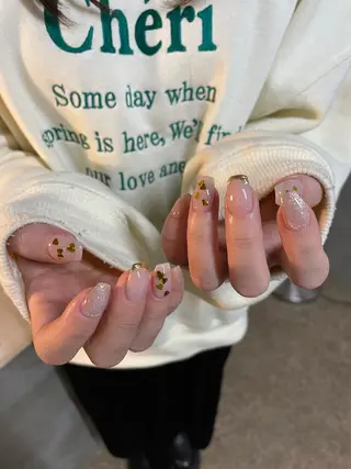 ネイル twoo______ miyuのネイルデザイン