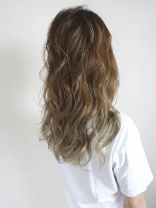 ロング カラー 大橋 タツヤのヘアスタイル