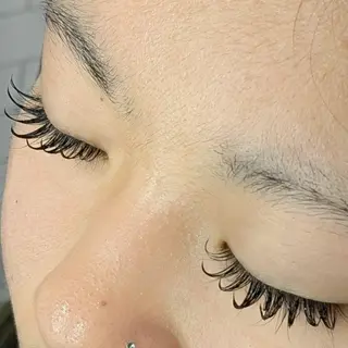 マツエク・マツパ 多田 遥香のヘアスタイル