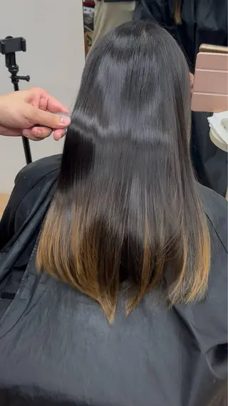 ロング NU/EN所属・海外ヘア/美髪矯正 海外レイヤー/ヒラキのヘアスタイル