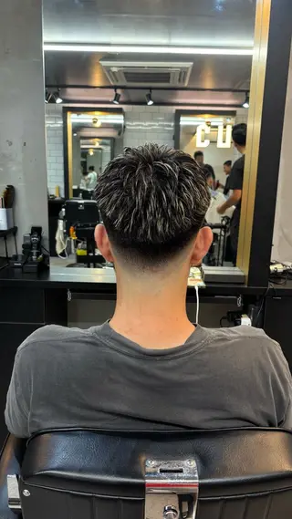 メンズ FRANK’S BARBE(E)R THE STAND所属・sugo annaのヘアスタイル