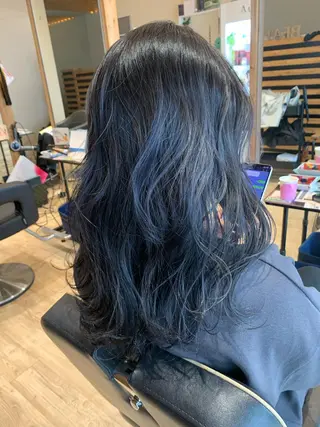 ミディアム カラー 大久保 隆蔵のヘアスタイル
