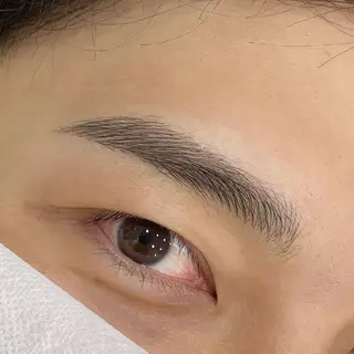 メンズ オアラテ仙台店🎀 田中萌恵子の眉毛・アイブロウイメージ