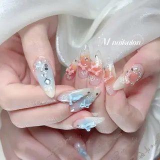 ネイル 🎀M nails✨ ビューティーのネイルデザイン