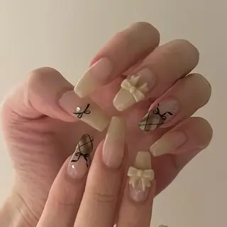 ネイル MIHANA YUKIのネイルデザイン