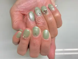 ネイル BABELバベル所属・江戸川橋✨BABEL 【バベル】大人可愛いのネイルデザイン