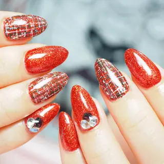 ネイル 深爪を断らない スカルプ高評価店のネイルデザイン