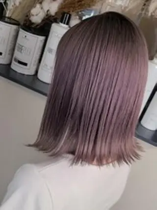 ミディアム カラー ❣️ハイトーン❣️ BLUE&Co.のヘアスタイル