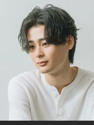 パーマ メンズ パーマ支持率No.1 ❤️‍🔥安成弾のヘアスタイル