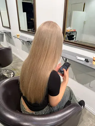 ロング ili kousukeのヘアスタイル