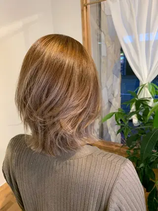 ミディアム カラー chill out 南塚口本店のヘアスタイル