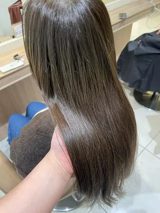 セミロング カラー 韓国ヘアメイク🎀/ 縮毛矯正✨山本媛香のヘアスタイル