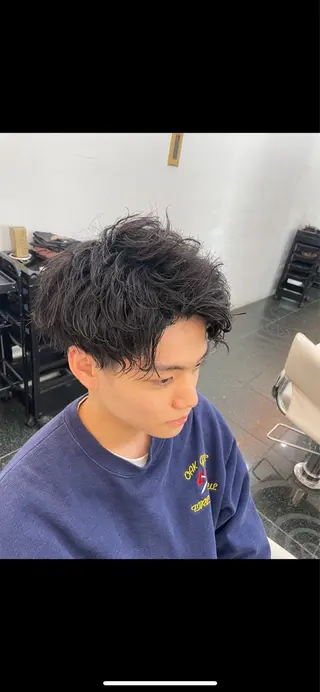 ショート パーマ メンズ 💇🏻‍♂️パーマ ニキ✨本田龍斗のヘアスタイル