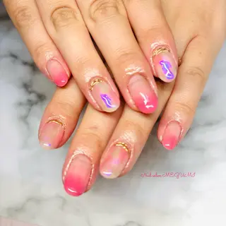 ネイル Nail salon MEGUMIのネイルデザイン
