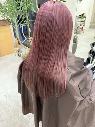 ロング カラー 💛🤍U too e’s 鎌倉🧸のヘアスタイル