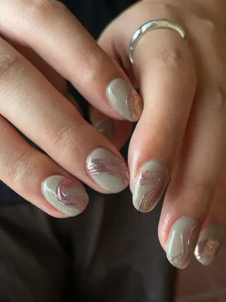 ネイル shion .のネイルデザイン