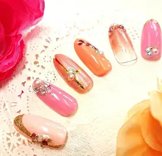 ネイル fujinail(バーバーフジノ)所属・藤野 智美のネイルデザイン