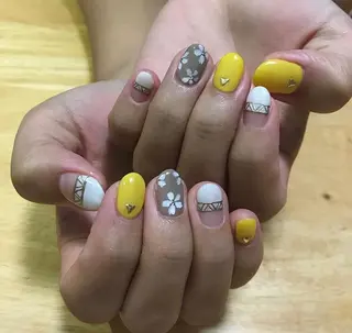 ネイル RONA所属・大川 みなみのネイルデザイン