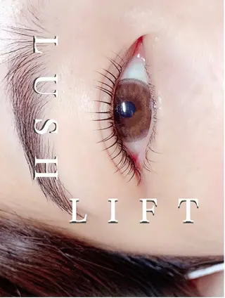 マツエク・マツパ ＳＨＡＲＥ所属・正箱 真紗美の眉毛・アイブロウイメージ