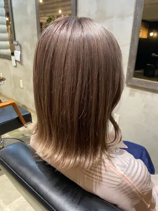 カラー 川原 結希音のヘアスタイル