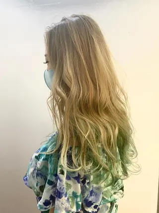 ロング カラー 艶髪カラー&ウルフ フルカワ ヒロズミのヘアスタイル