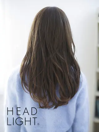 ロング サイ アオイのヘアスタイル