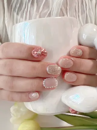 ネイル YUYI.nail salon所属・Mi Naのネイルデザイン