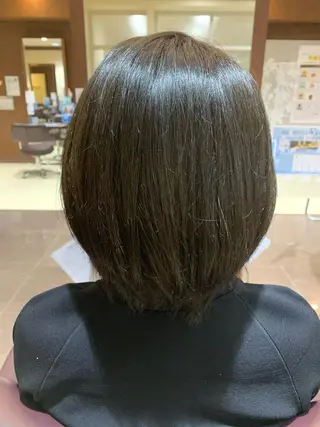 ショート カラー 透明感/ブリーチ縮毛 /髪質改善/星野純一のヘアスタイル