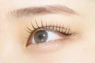 マツエク・マツパ PLATINUM DOLL yunaのマツエク・マツパデザイン