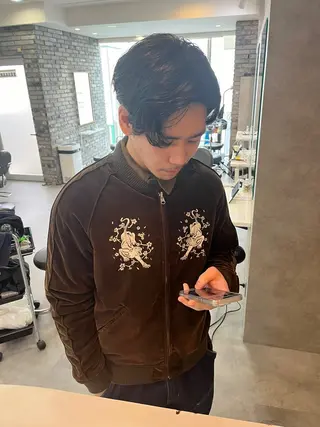 メンズ ロエ平尾山荘所属・ショート/ハイライト /平尾/薬院/綜一郎のヘアスタイル