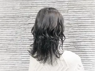 ミディアム カラー 嶋田 ゆきのヘアスタイル