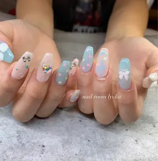 ネイル ﾈｲﾙﾙｰﾑﾘｯｶ 𝐦𝐚𝐲𝐮のネイルデザイン