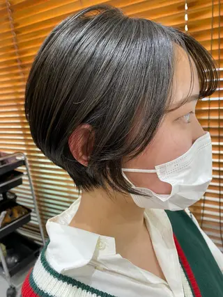ミディアム 銀座⚜️【脱白髪染め 美髪矯正】トグチのヘアスタイル