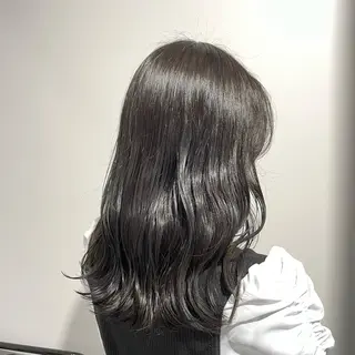 ロング カラー あずま みゆのヘアスタイル