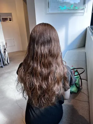 ロング パーマ 🌐👽フクイ キララ🌎💎のヘアスタイル