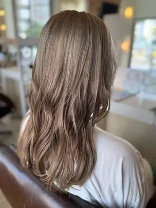 ロング カラー Crén by marie 真嘉比店所属・東恩納 誠のヘアスタイル