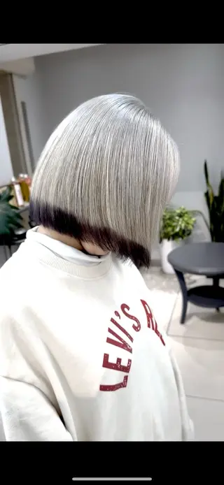 ショート カラー ハイトーンカラー が絶対可愛い✨泰聖✨のヘアスタイル