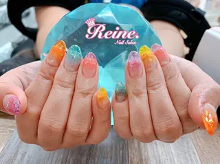ネイル Nailsalon Reine所属・玉栄 伶奈のネイルデザイン