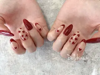 ネイル 岡本 友恵のネイルデザイン